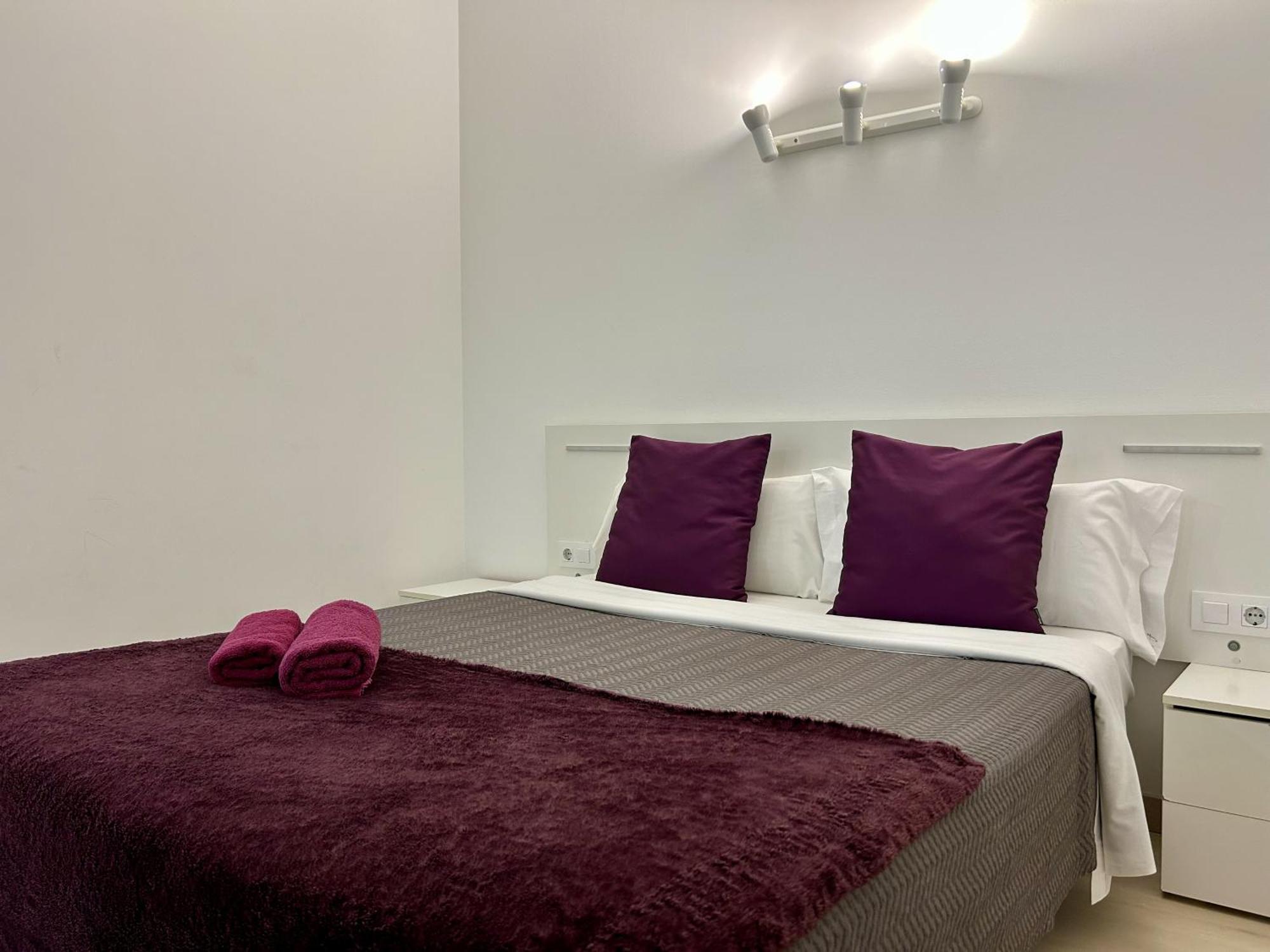 Apartahotel Baldiri Sant Boi de Llobregat Ngoại thất bức ảnh