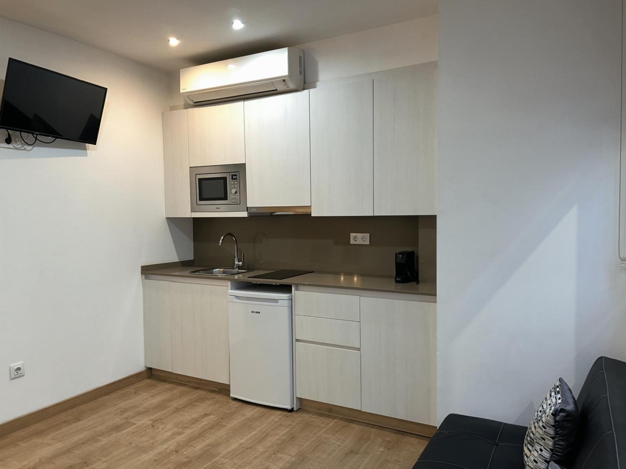 Apartahotel Baldiri Sant Boi de Llobregat Ngoại thất bức ảnh