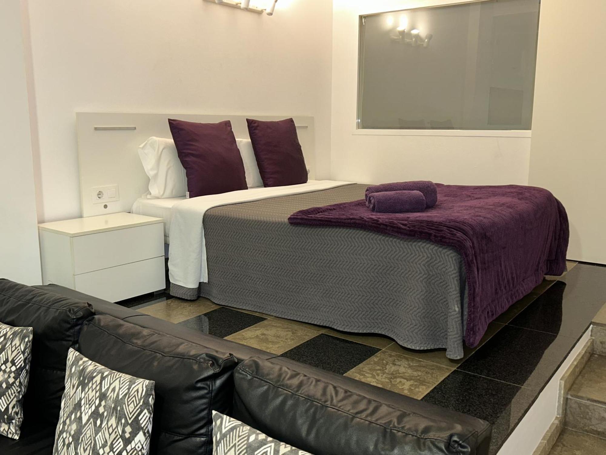 Apartahotel Baldiri Sant Boi de Llobregat Ngoại thất bức ảnh