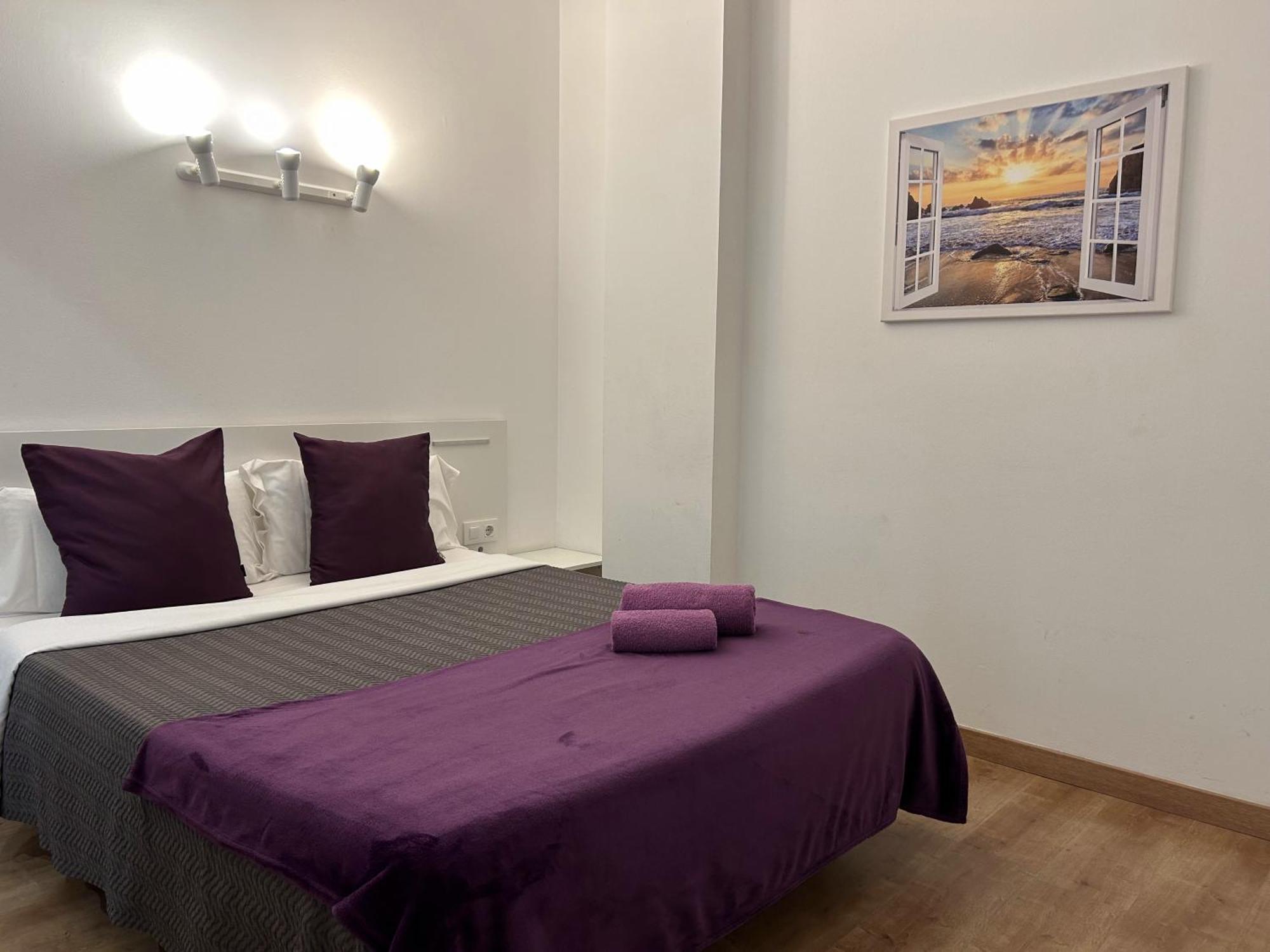 Apartahotel Baldiri Sant Boi de Llobregat Ngoại thất bức ảnh