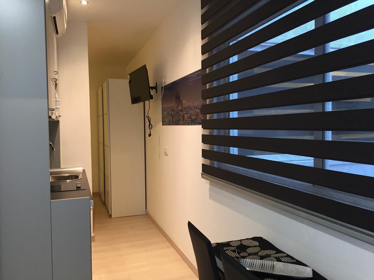 Apartahotel Baldiri Sant Boi de Llobregat Ngoại thất bức ảnh