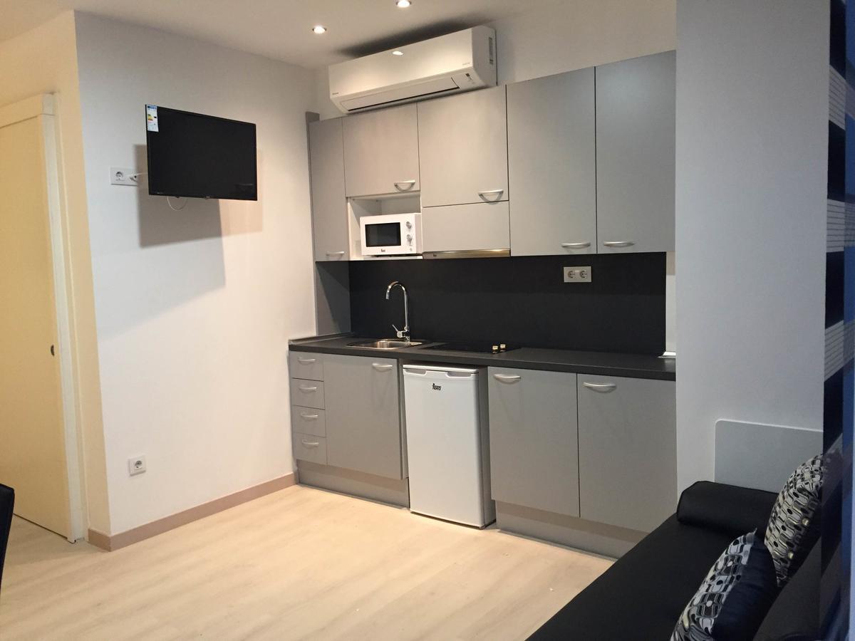 Apartahotel Baldiri Sant Boi de Llobregat Ngoại thất bức ảnh
